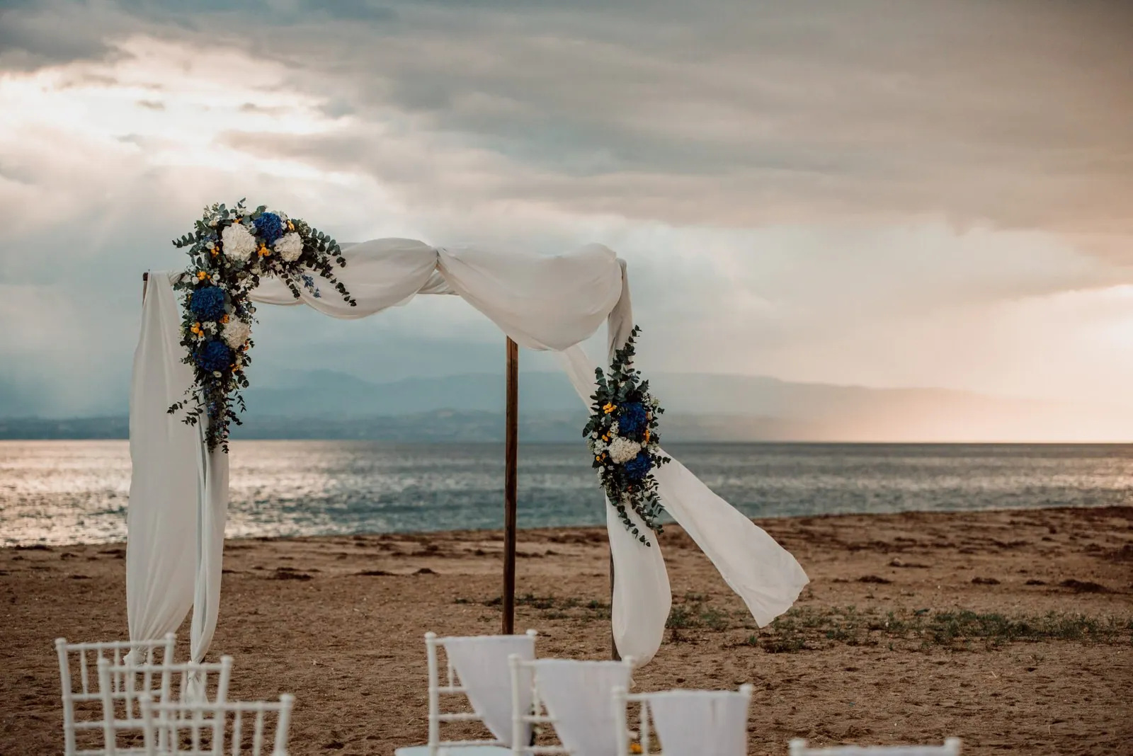 Beach wedding in Greece